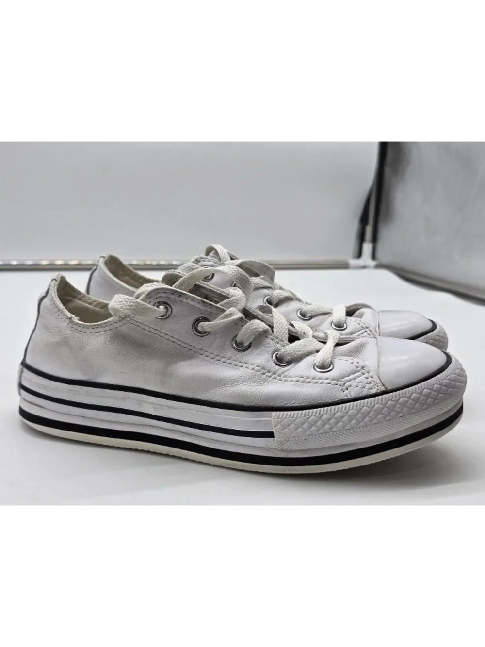 Converse All Star Shoes Kids Size 3 Platform Low Top Sneakers 669709C Damage